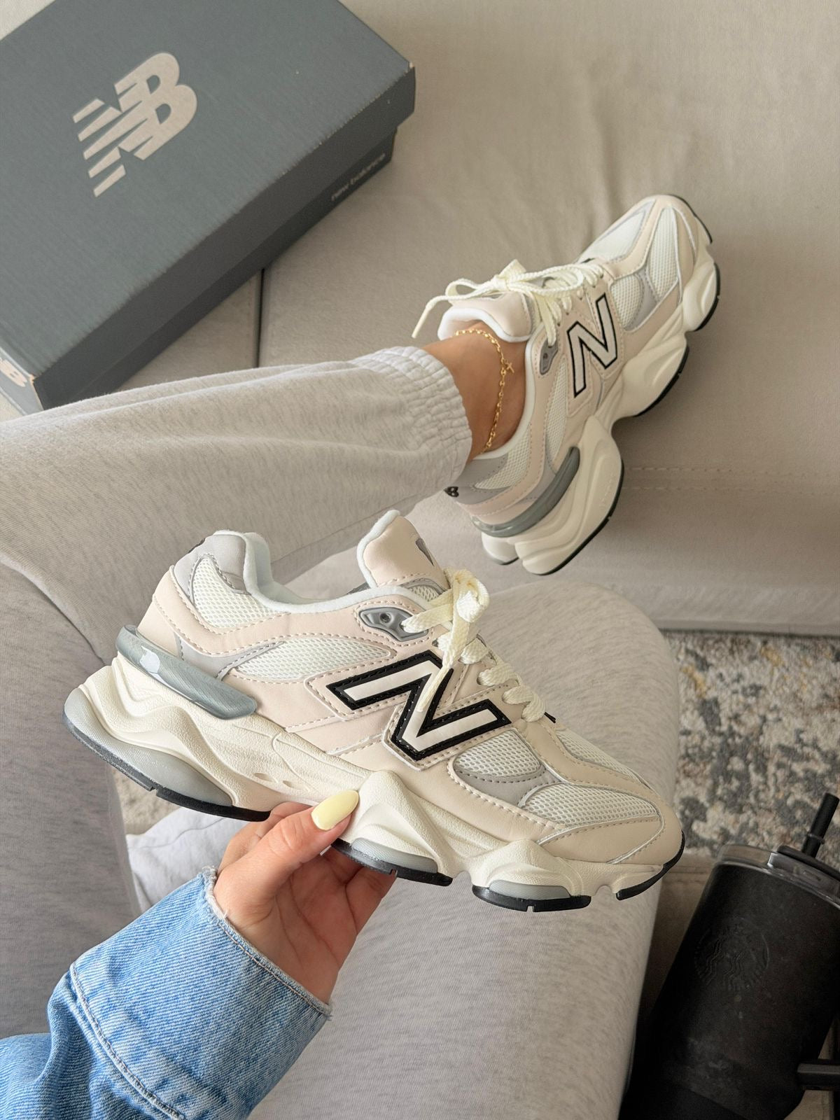 New Balance 9060