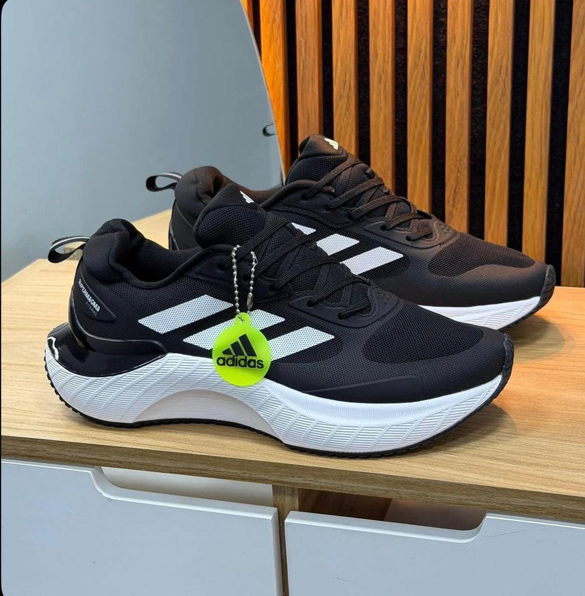 Adidas Super Magna Negro