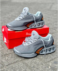 Nike DN Gris