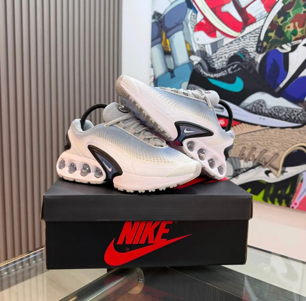 Nike DN Blanco Plateado