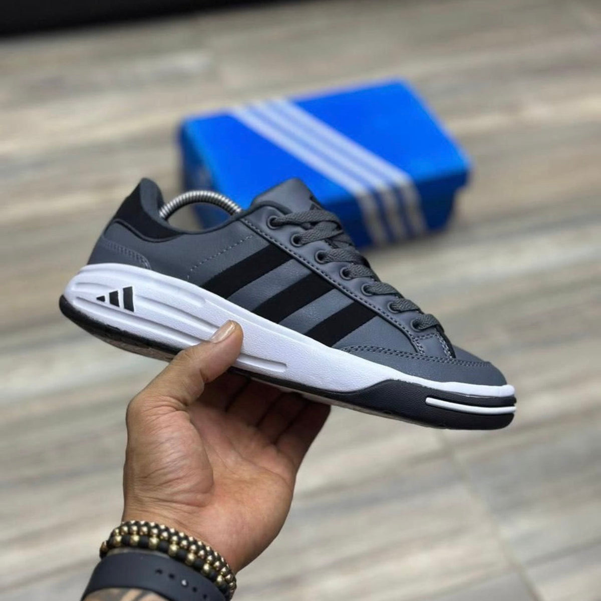 Adidas Nastase Gris Negro
