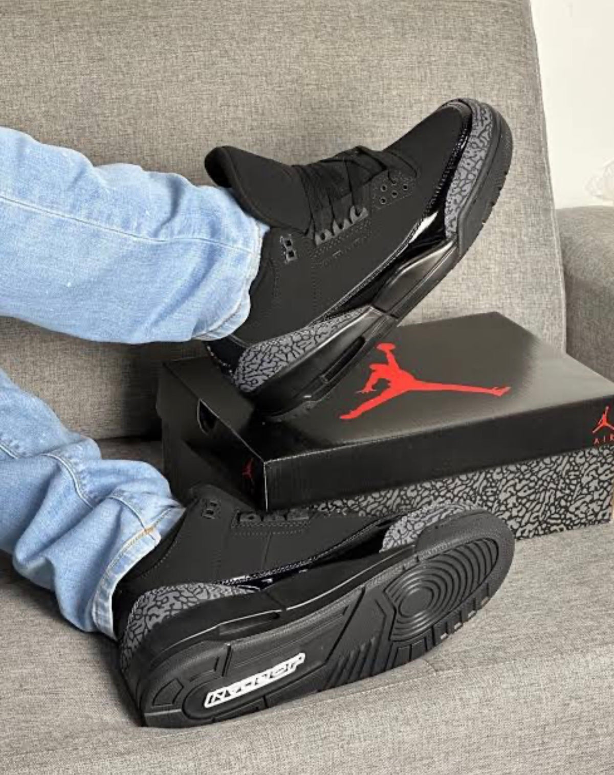 Jordan Retro 3 Negro Cemento